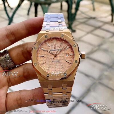 Perfect Replica Audemars Piguet Royal Oak 41mm Automatic Watch - Salmon Petite Tapisserie Dial